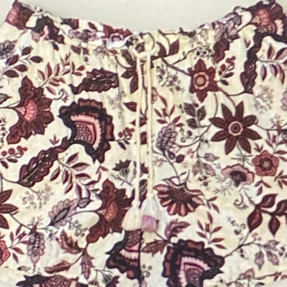 Floral Print Women's Shorts